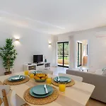 Apartamento Salgados Sunny - 7 Min Walk From By Lisbeyond Guia (Faro)
