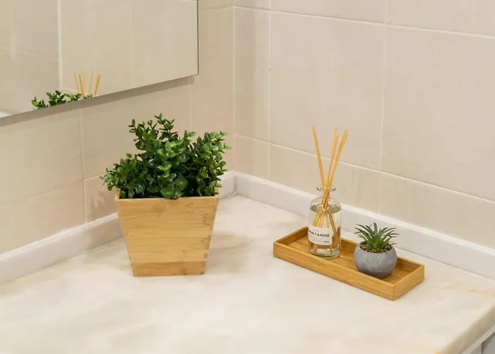 아파트 Salgados Sunny - 7 Min Walk From By Lisbeyond