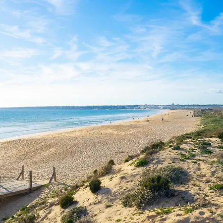 Apartament Salgados Sunny - 7 Min Walk From By Lisbeyond *