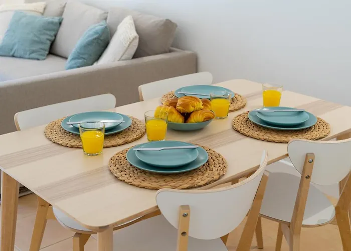 Salgados Sunny - 7 Min Walk From By Lisbeyond Appartement Guia (Faro)